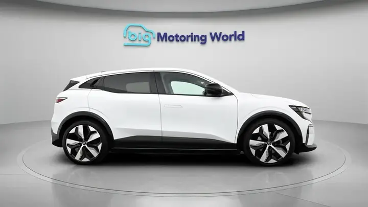 Renault Megane 2023 photo 5