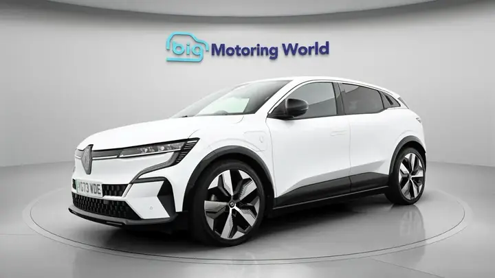 Renault Megane 2023 photo 2