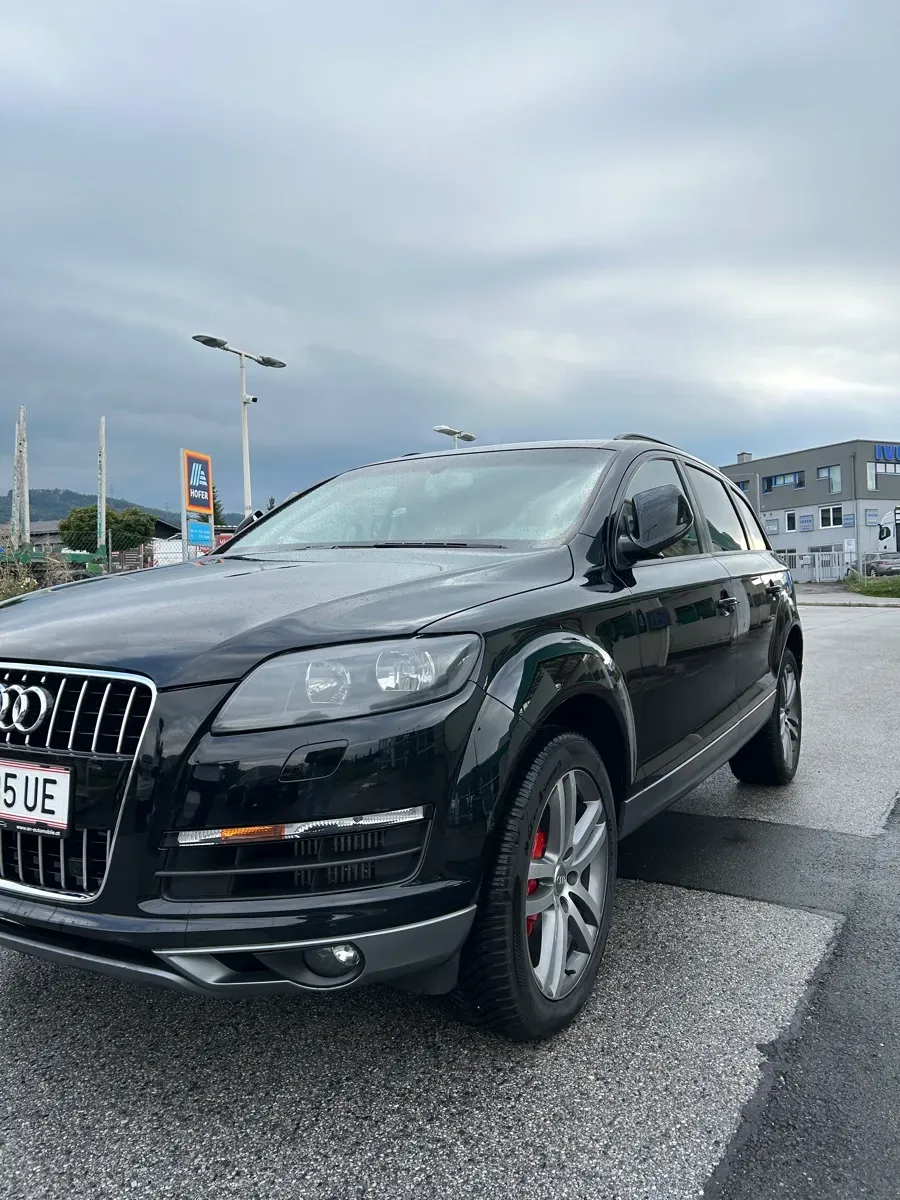 Audi Q7 2013 photo 3