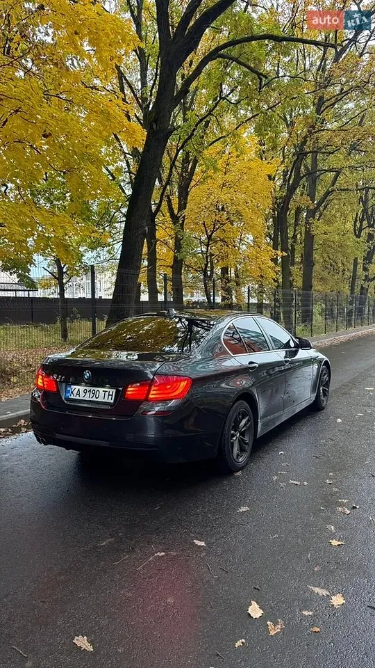 BMW 5 Series 2012 photo 5