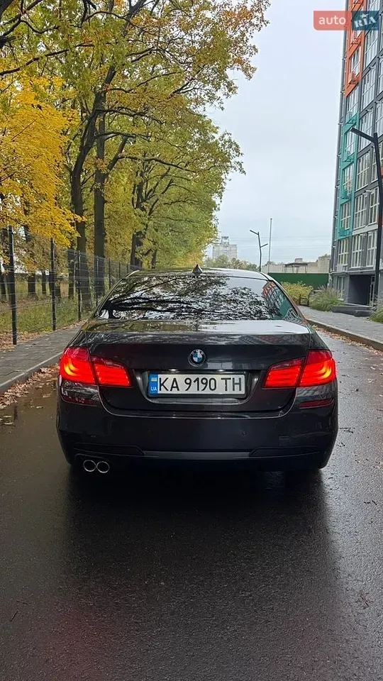 BMW 5 Series 2012 photo 4