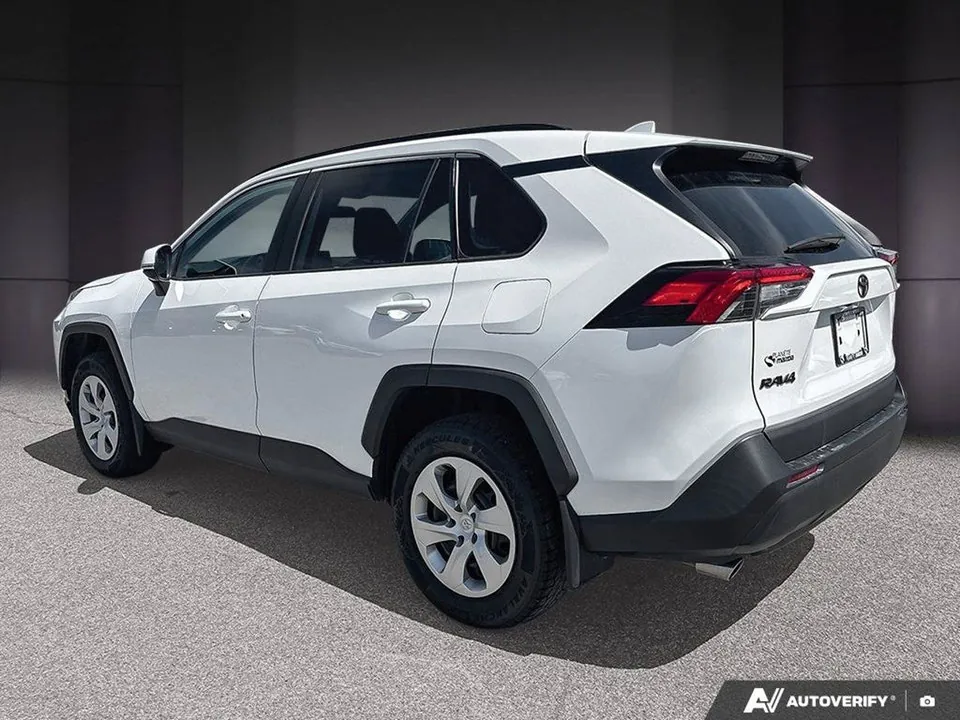 Toyota Rav4 2021 photo 3