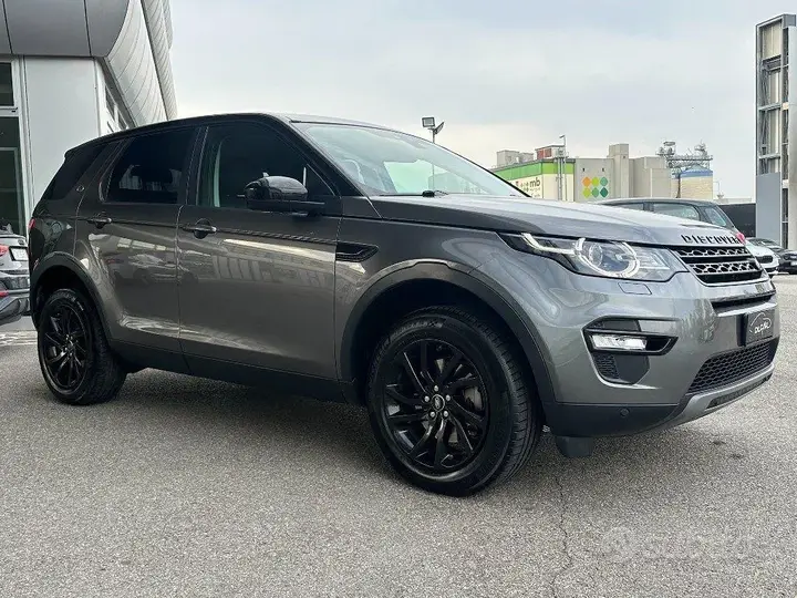Land Rover Discovery Sport 2019 photo 2