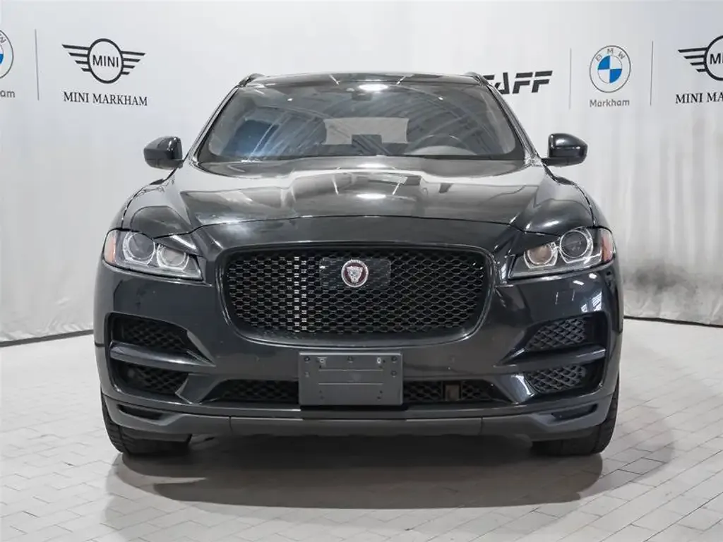 Jaguar F-Pace 2019 photo 3