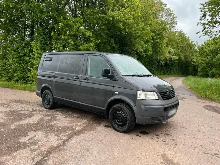 Volkswagen T5
