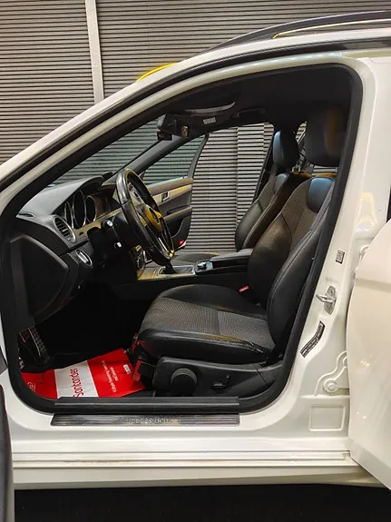 Mercedes-Benz C180 2012 photo 5