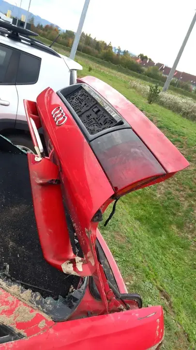 Audi 80 1992 photo 3