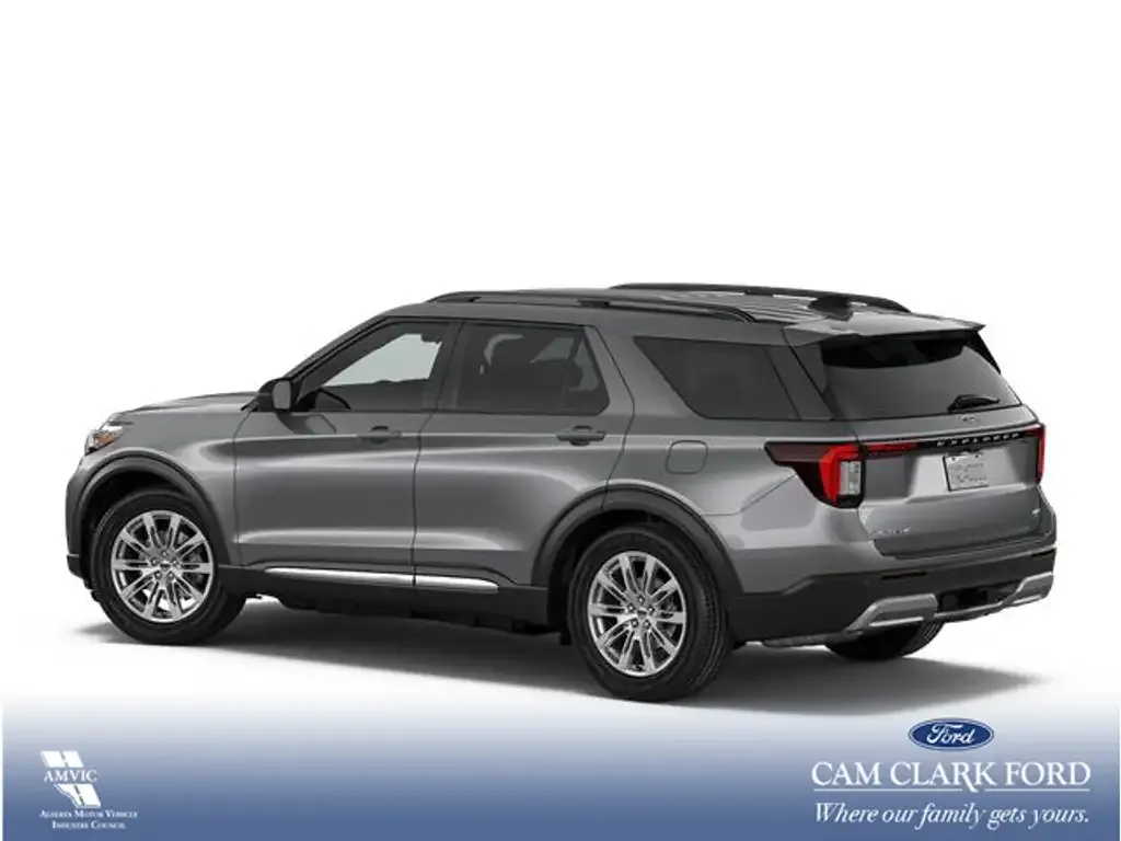 Ford Explorer 2026 photo 2