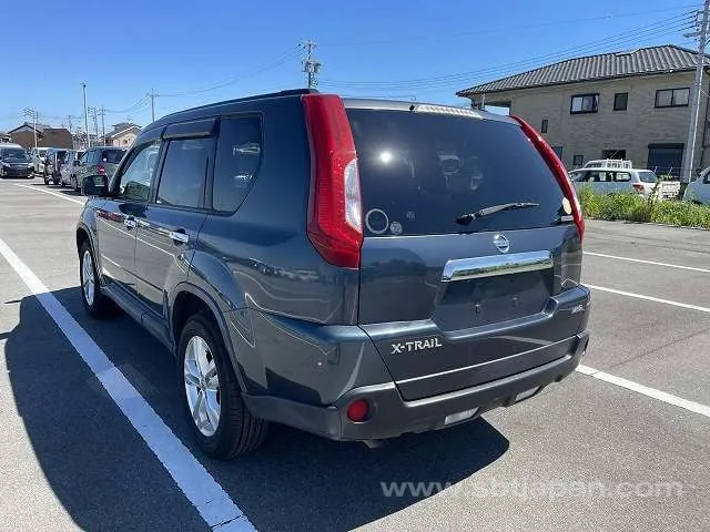 Nissan X-Trail 2013 photo 3