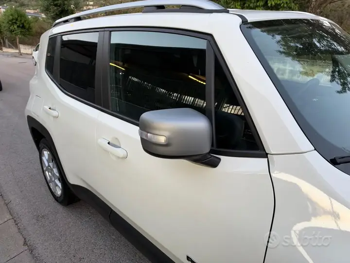 Jeep Renegade 2023 photo 5