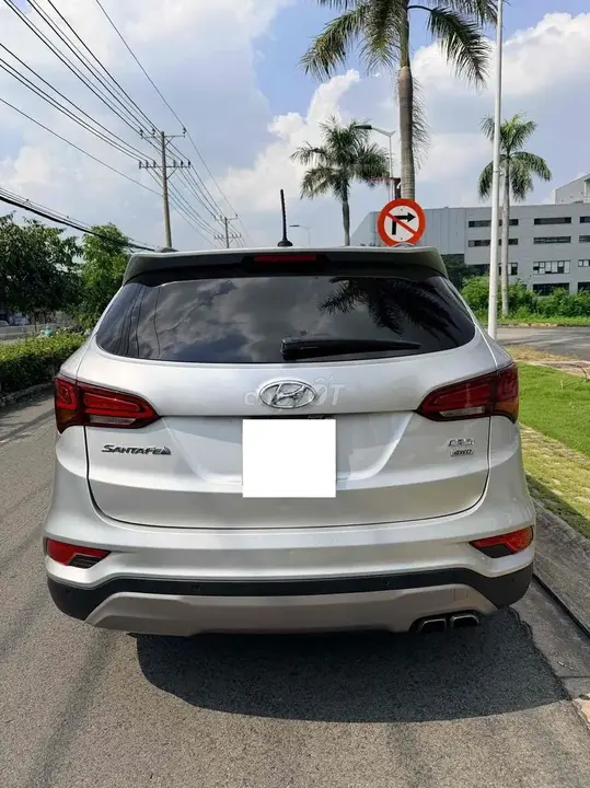 Hyundai Santa Fe 2018 photo 5