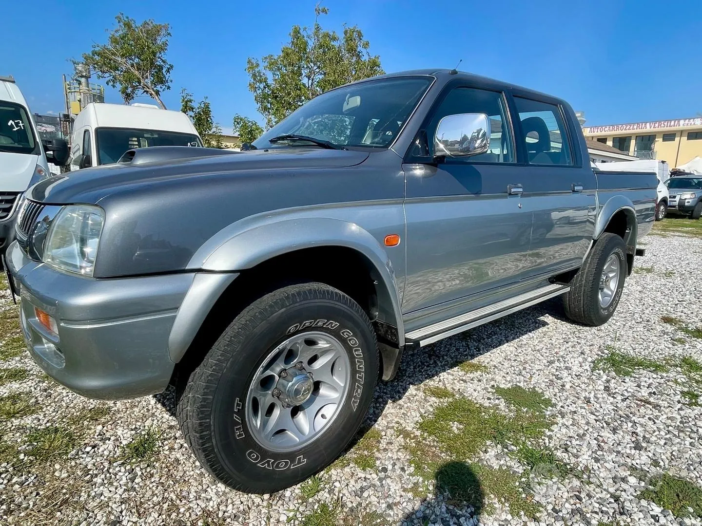 Mitsubishi L200