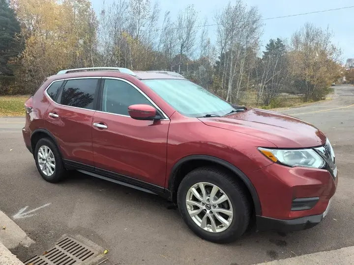 Nissan Rogue 2020 photo 2