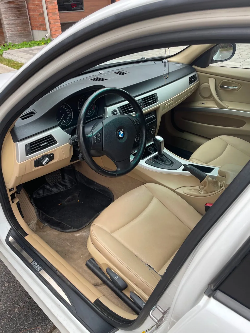 BMW 3Series 2009 photo 3