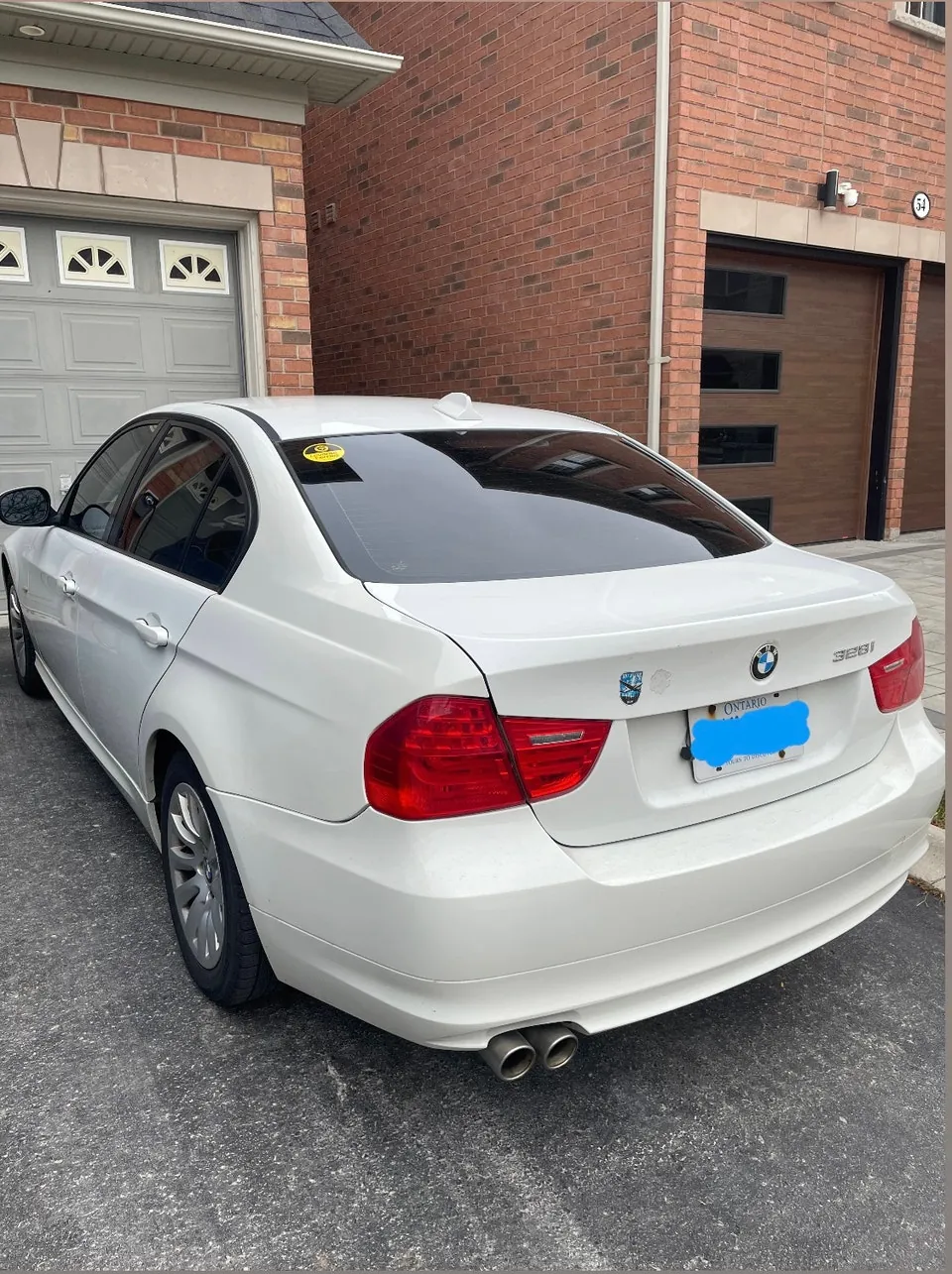 BMW 3Series 2009 photo 2