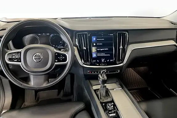 Volvo V60 2019 photo 4