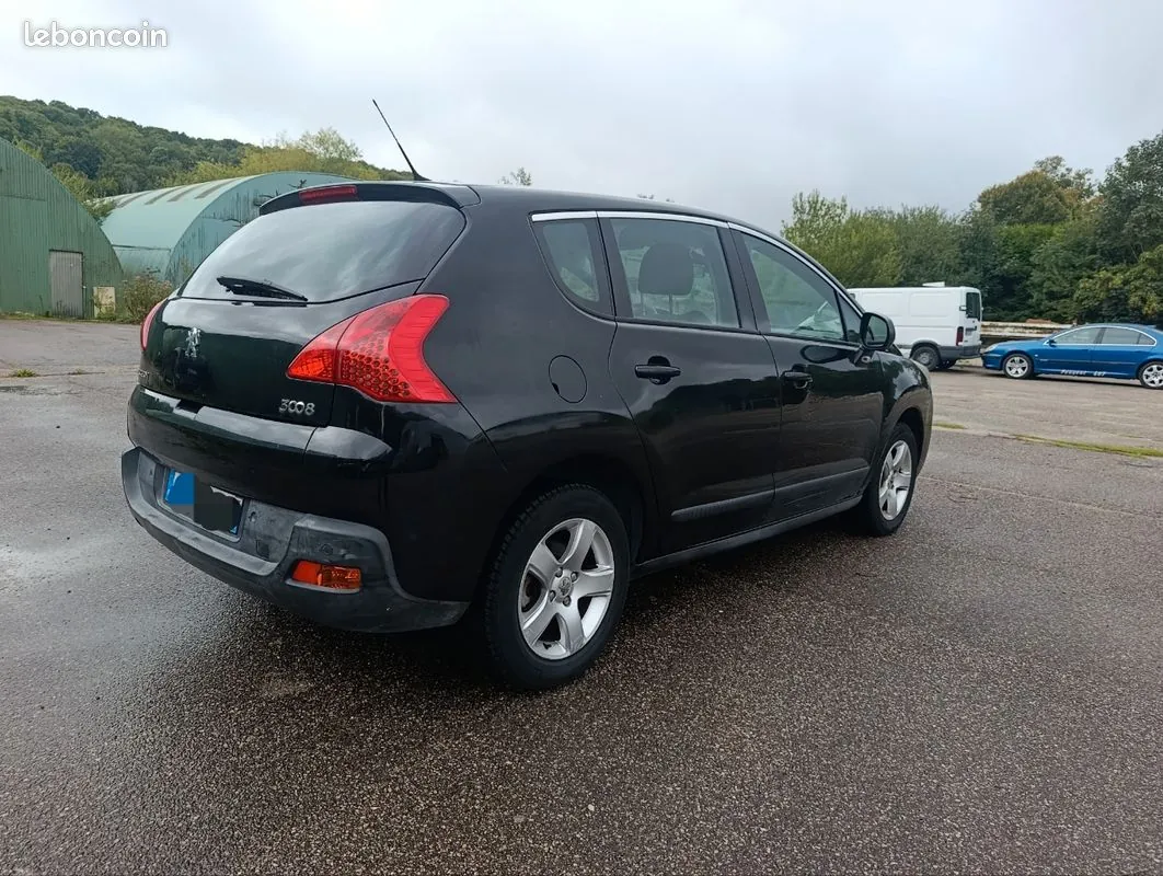 Peugeot 3008 2011 photo 2