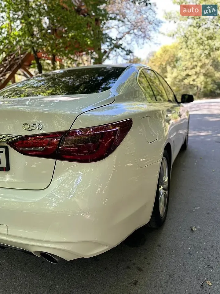 Infiniti Q50 2019 photo 4
