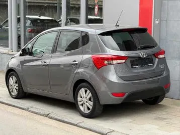 Hyundai I20 2013 photo 2