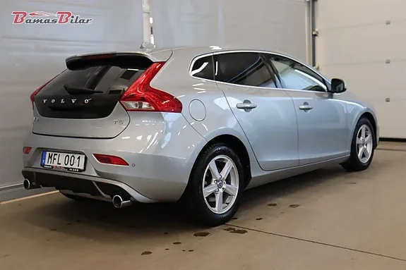 Volvo V40 2016 photo 5