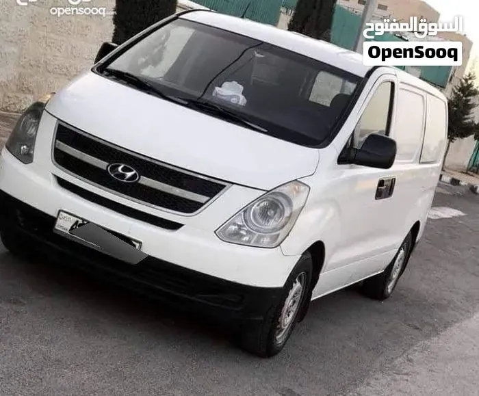 Hyundai H1 2010 photo 2