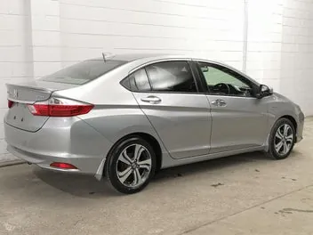 Honda Grace 2017 photo 3