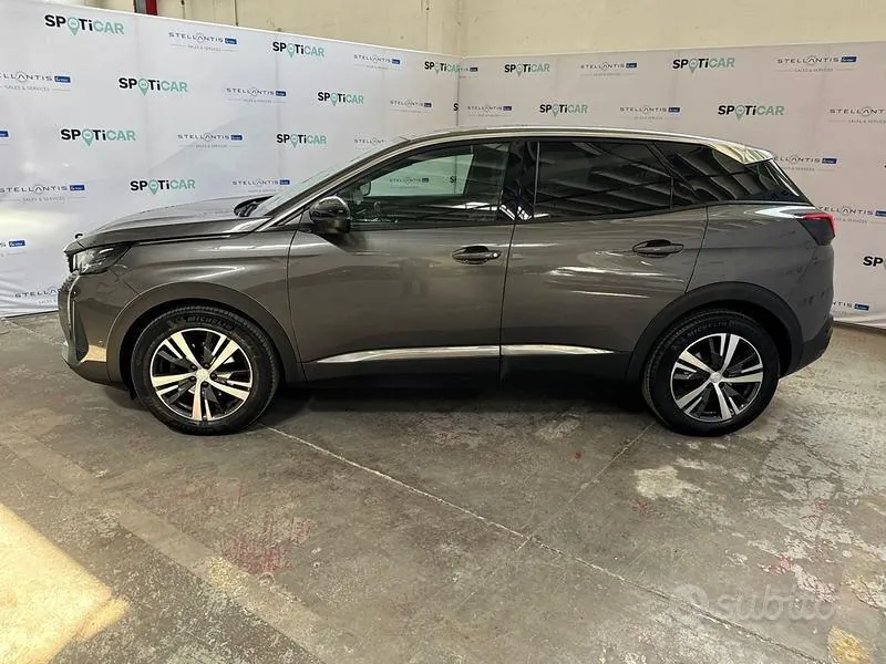 Peugeot 3008 2023 photo 2