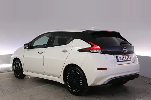 Nissan Leaf 2023 photo 4