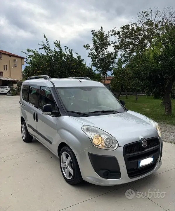 Fiat Doblo 2010 photo 3