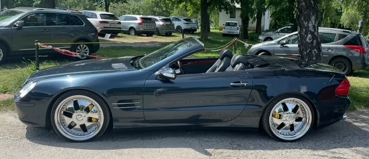 Mercedes-Benz Sl-Class 2002 photo 2