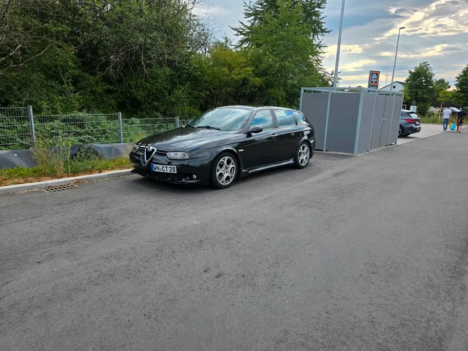 Alfa Romeo 156