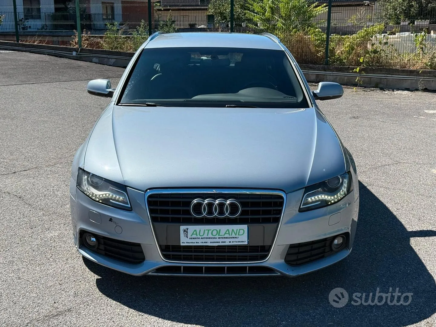 Audi A4 Avant 2012 photo 2