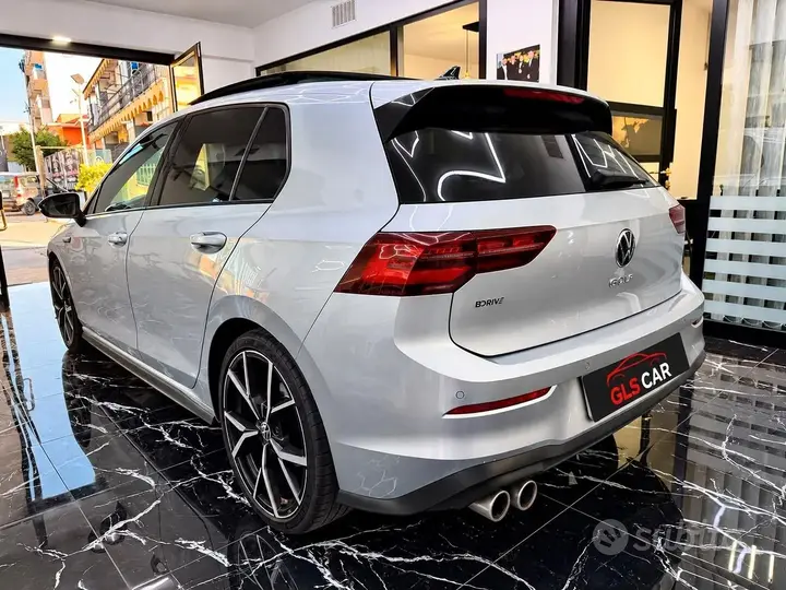 Volkswagen Golf 2022 photo 4