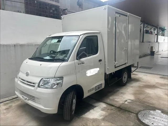 Daihatsu Gran Max