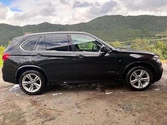 BMW X5 2014 photo 2
