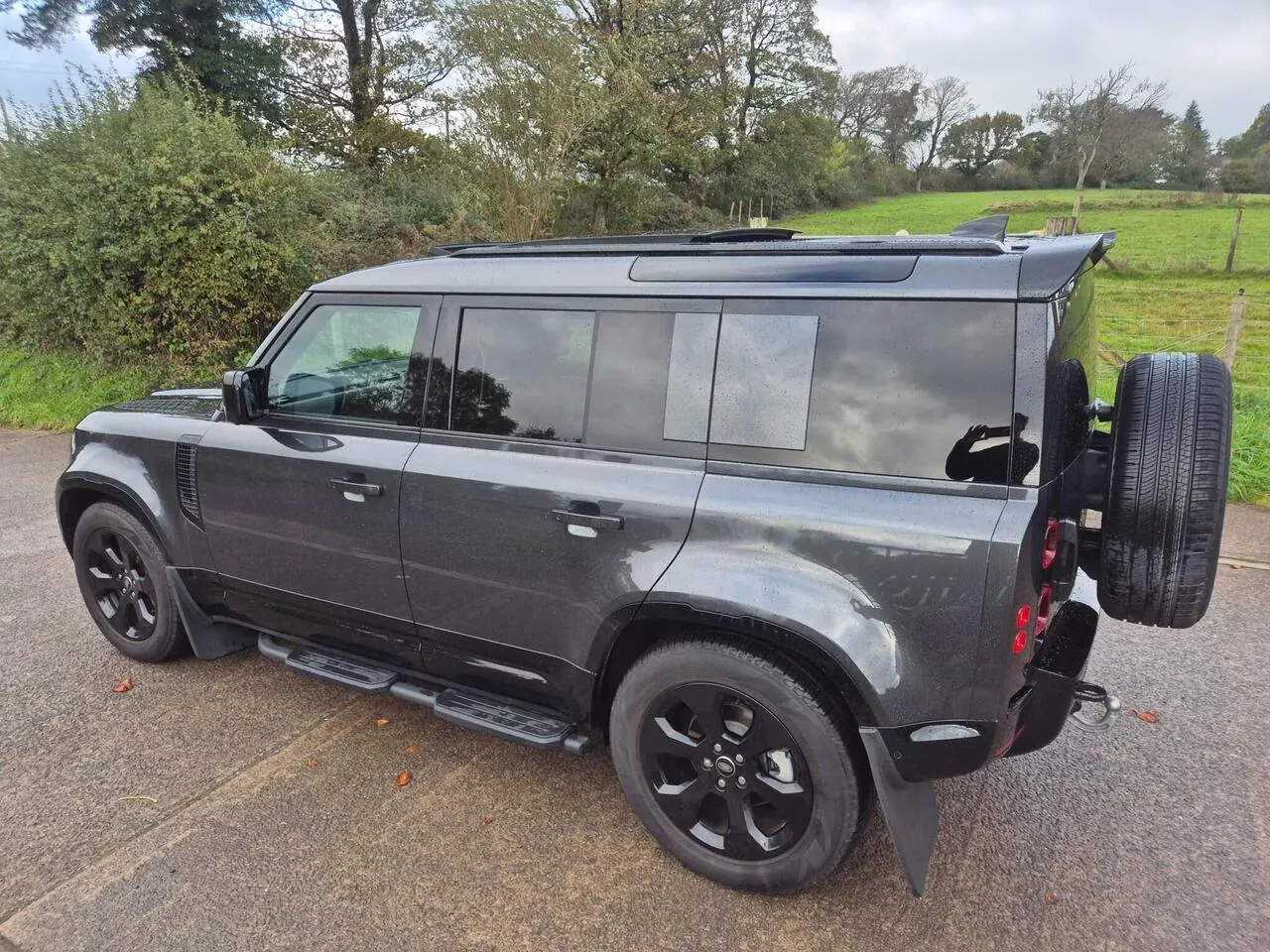 Land Rover Defender 2025 photo 5