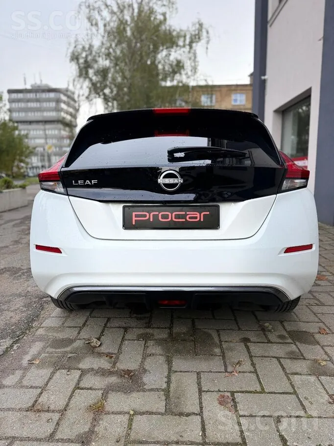 Nissan Leaf 2022 photo 4
