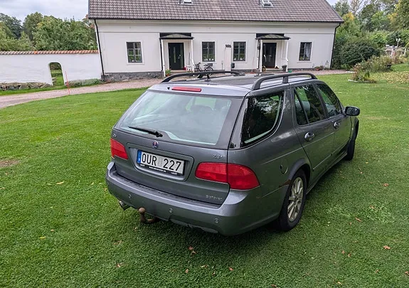 Saab 9-5 2008 photo 2