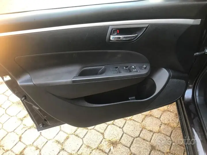 Suzuki Swift 2015 photo 5