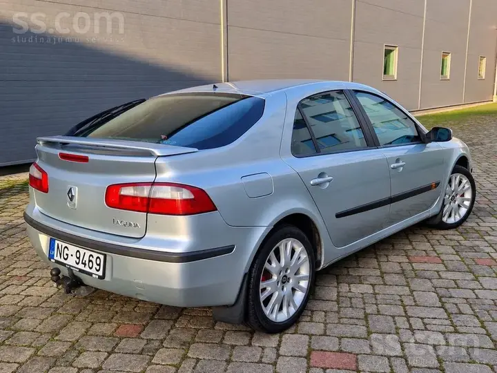 Renault Laguna 2003 photo 4