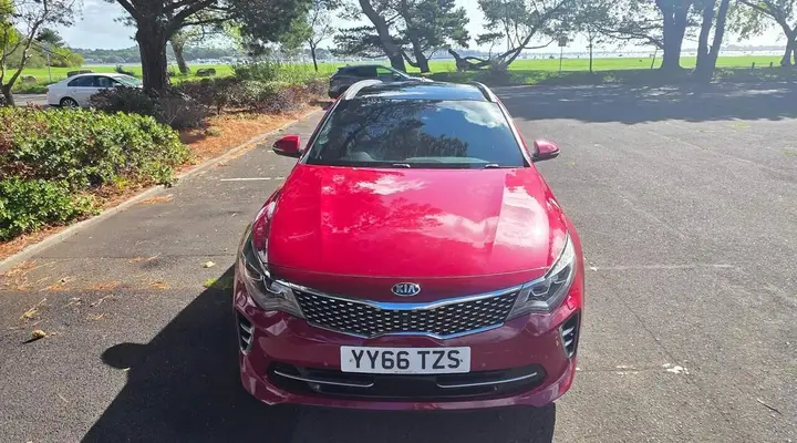 Kia Optima 2016 photo 2