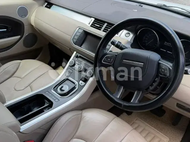 Land Rover Range Rover Evoque 2011 photo 3