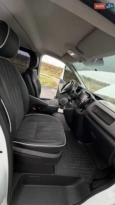 Renault Trafic 2019 photo 5