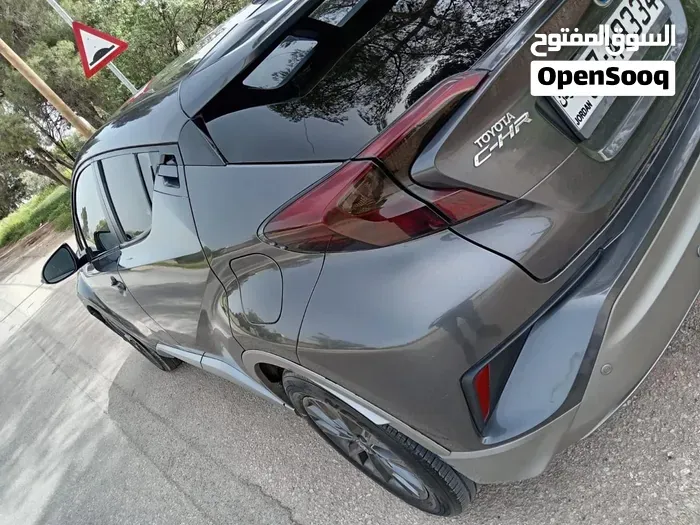 Toyota C-Hr 2019 photo 4