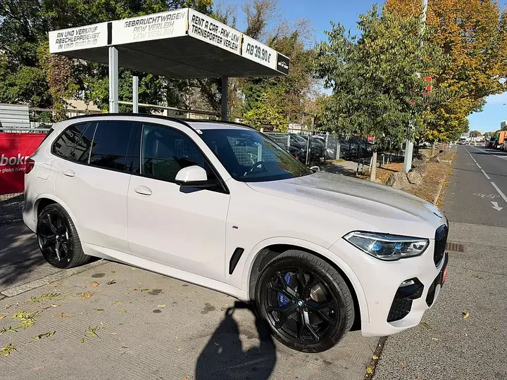 BMW X5 2019 photo 2