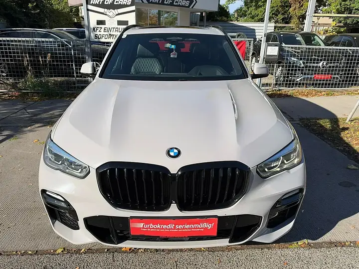 BMW X5 2019 photo 3