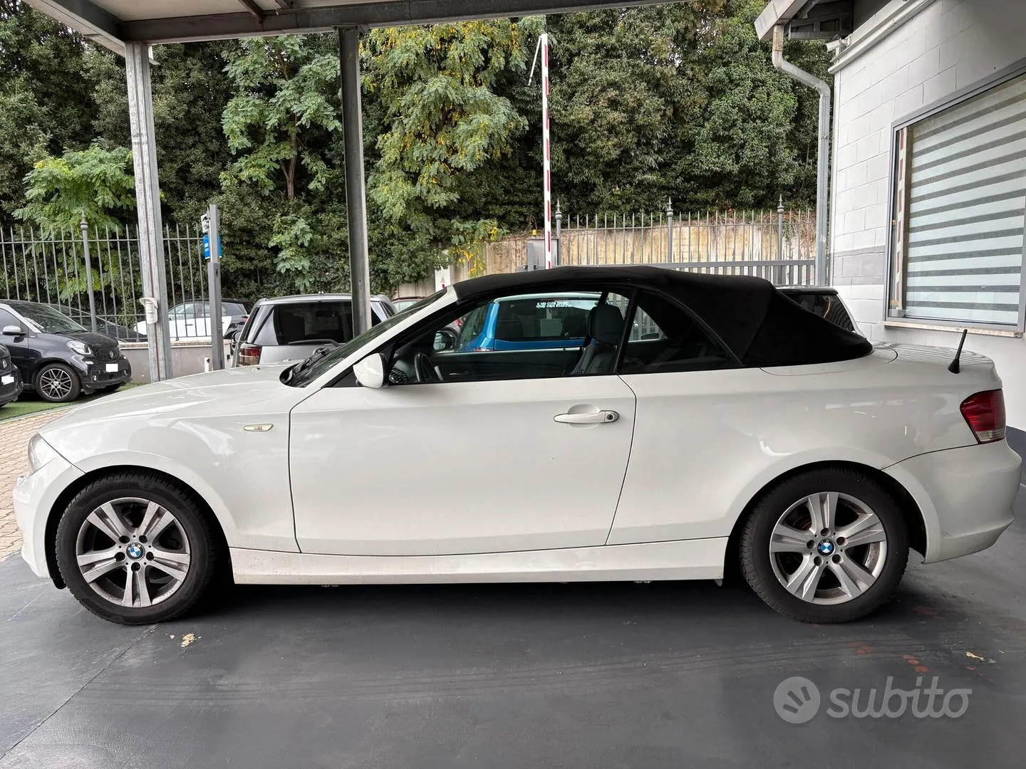 BMW 118 2009 photo 4