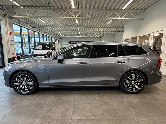 Volvo V60 2021 photo 4