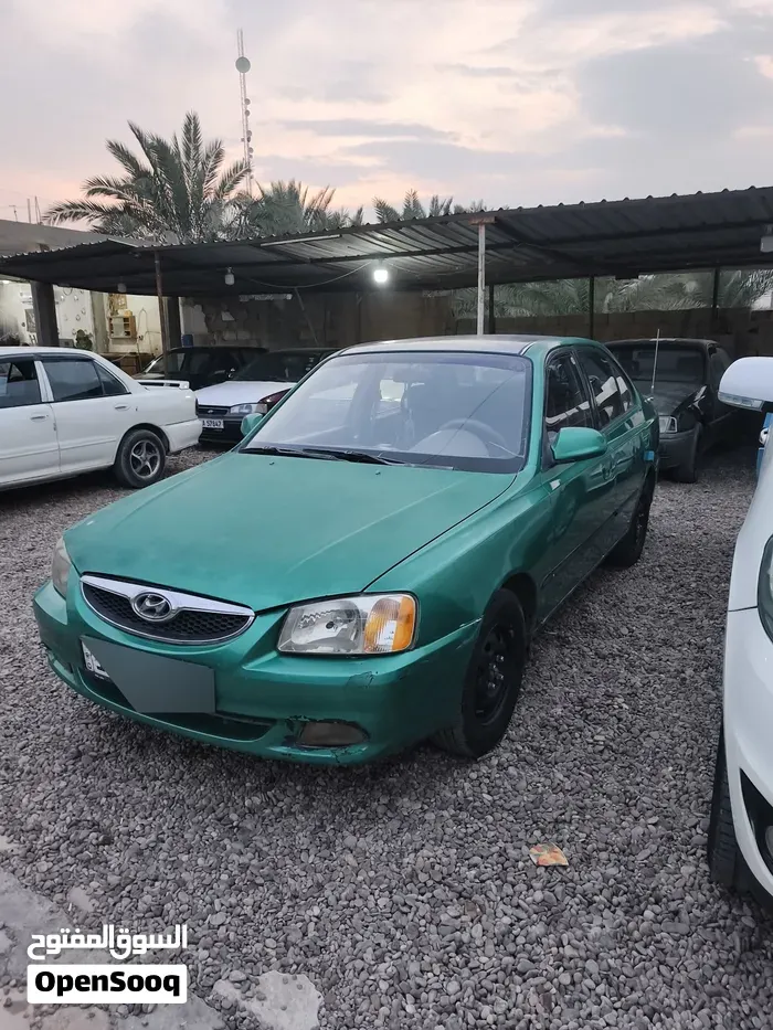 Hyundai Accent 2000 photo 4