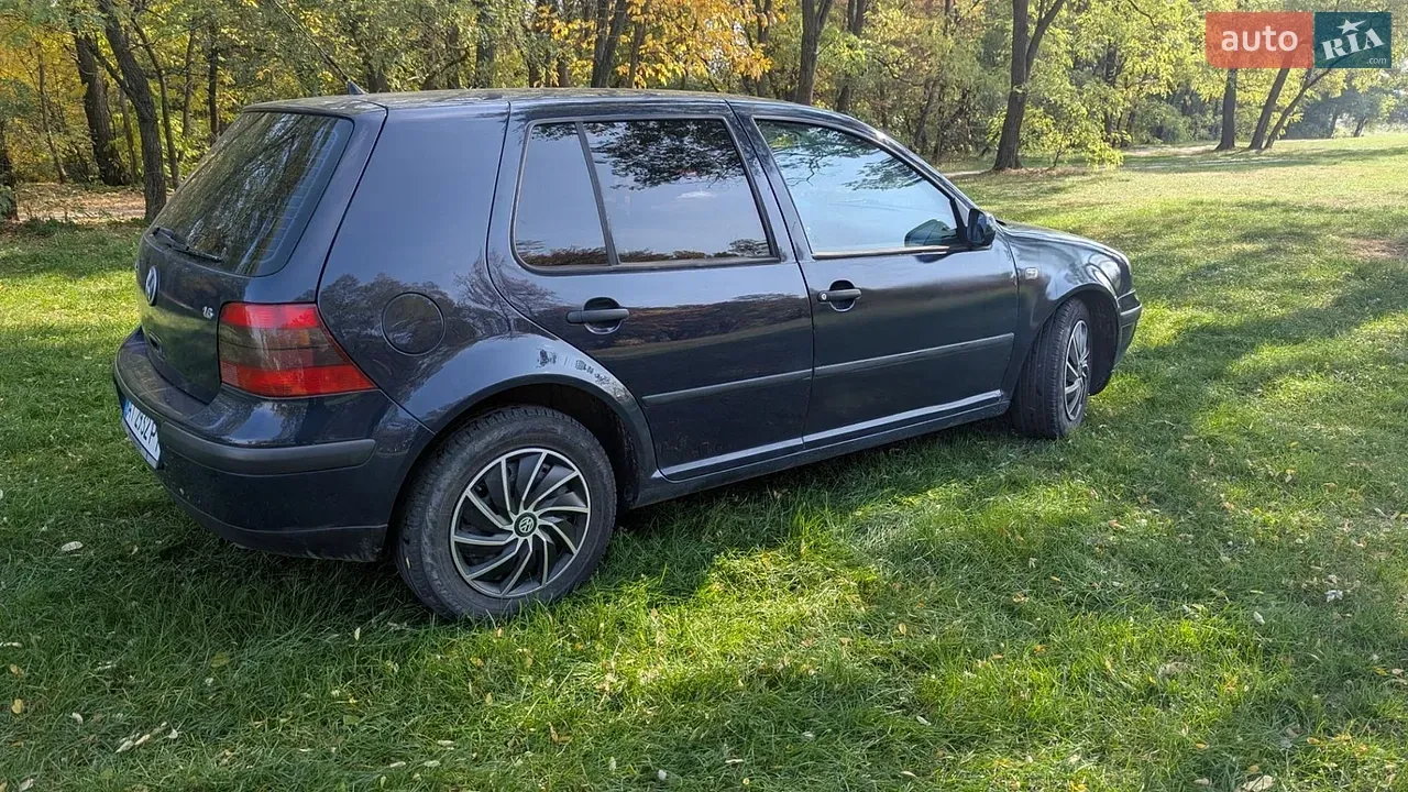 Volkswagen Golf 2000 photo 5